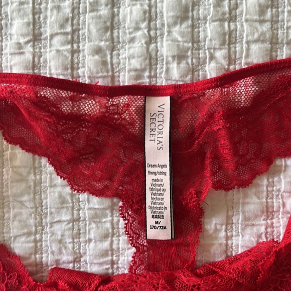 NWOT Dream Angels Lined Demi bra in 34DD with matching things in size M. - Picture 3 of 5